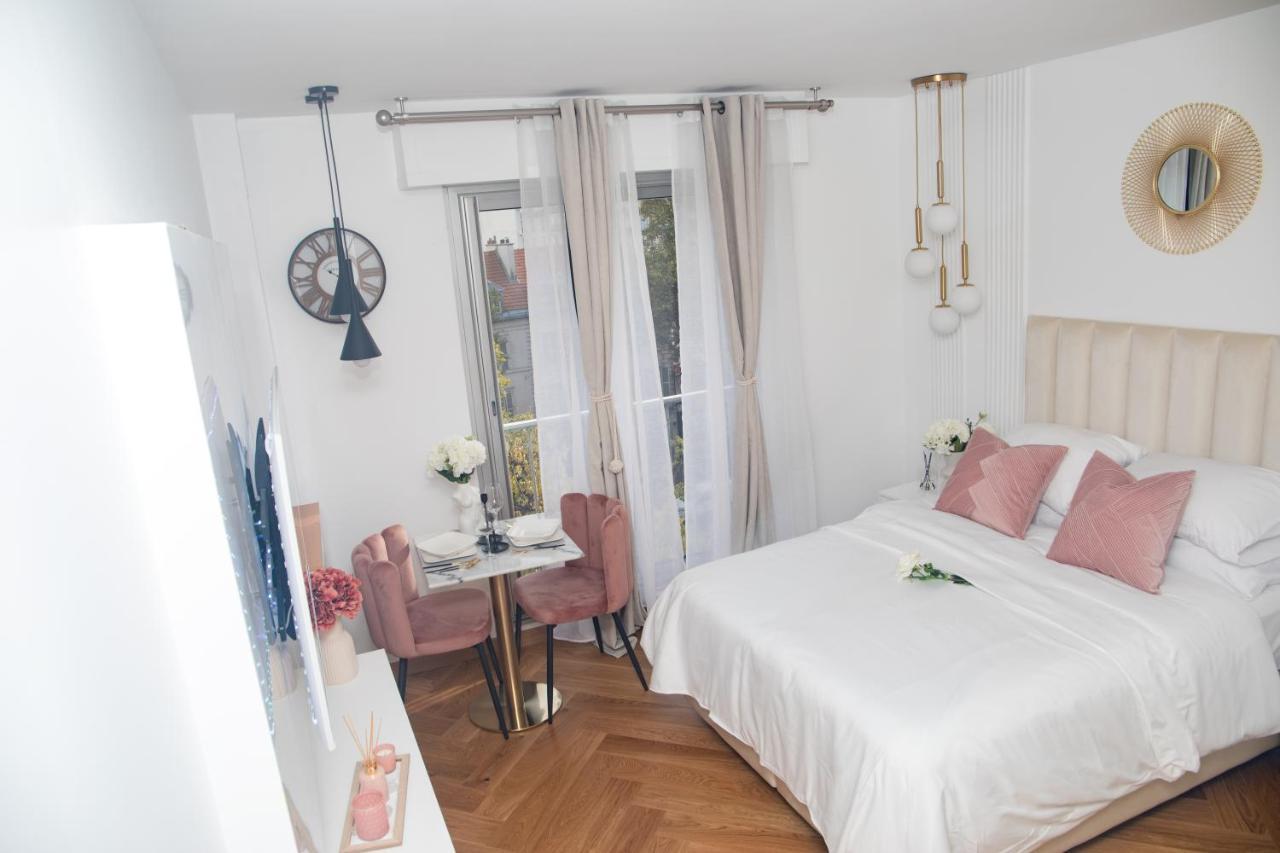 Paris' Premium Romantic Studio Extérieur photo