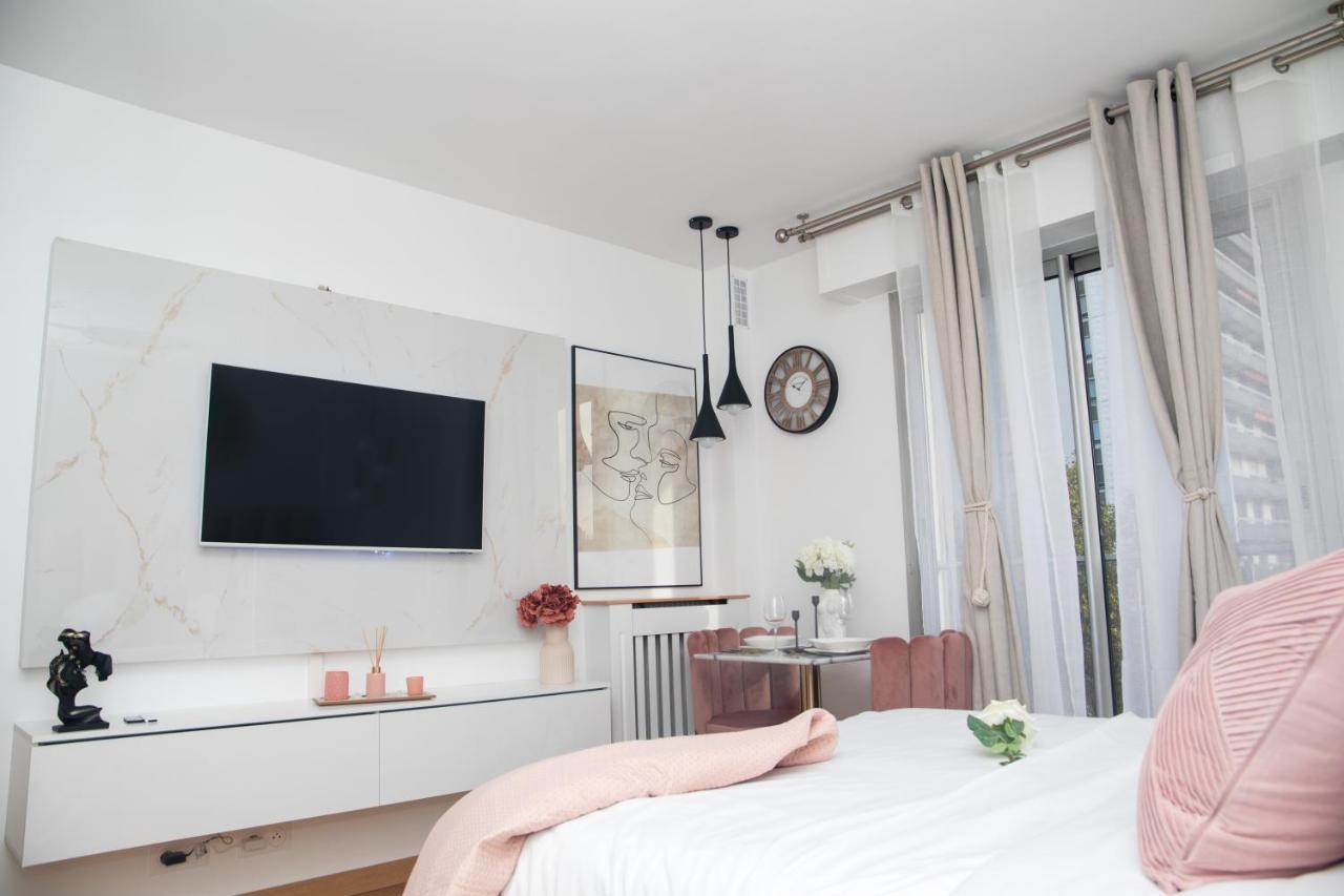 Paris' Premium Romantic Studio Extérieur photo